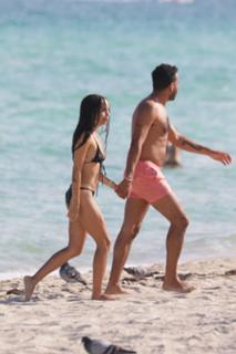 Zoë Kravitz feet photo thumbnail