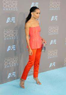 Zoë Kravitz feet photo thumbnail