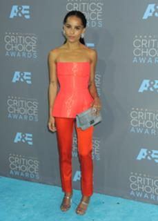 Zoë Kravitz feet photo thumbnail