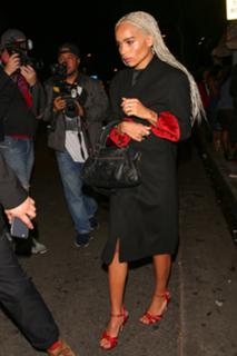 Zoë Kravitz feet photo thumbnail