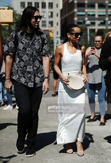 Zoë Kravitz feet photo thumbnail