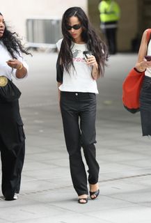 Zoë Kravitz feet photo thumbnail