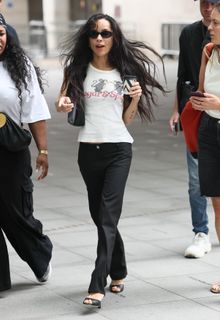 Zoë Kravitz feet photo thumbnail