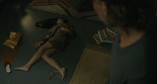 Zoë Kravitz feet photo thumbnail