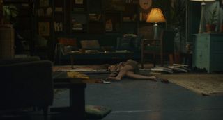 Zoë Kravitz feet photo thumbnail