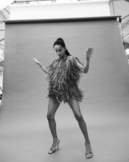 Zoë Kravitz feet photo 4