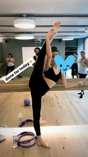 Zoë Pastelle Holthuizen feet photo 6