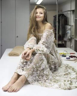 Zoë Pastelle Holthuizen feet photo 3