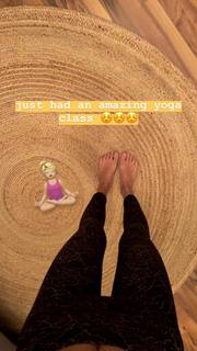 Zoë Pastelle Holthuizen feet photo 8