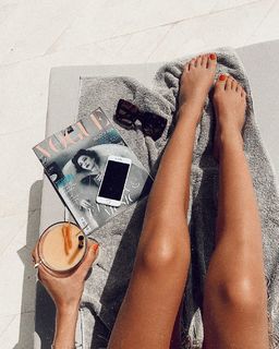 Zoë Pastelle Holthuizen feet photo 16