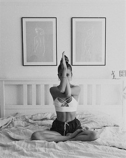 Zoë Pastelle Holthuizen feet photo 15