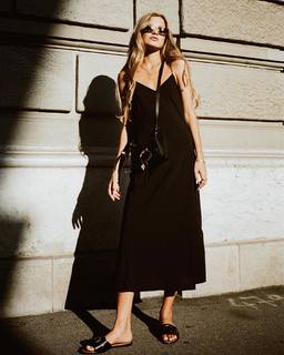 Zoë Pastelle Holthuizen feet photo 15