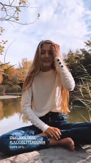Zoë Pastelle Holthuizen feet photo 8
