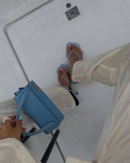 Zoë Pastelle Holthuizen feet photo 15