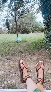 Zoë Pastelle Holthuizen feet photo 12
