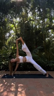 Zoë Pastelle Holthuizen feet photo 19