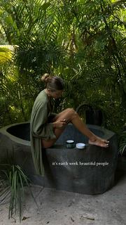 Zoë Pastelle Holthuizen feet photo 2
