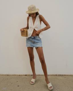 Zoë Pastelle Holthuizen feet photo 19