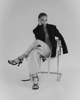 Zoë Pastelle Holthuizen feet photo 2