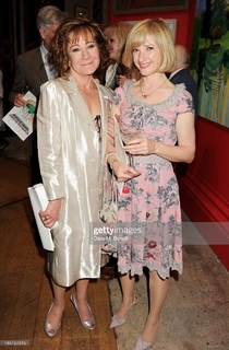 Zoë Wanamaker feet photo 7