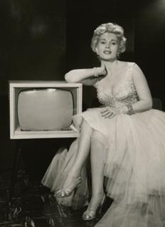 Zsa Zsa Gabor feet photo 3