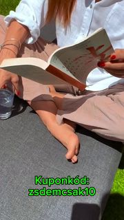 Zsuzsa Demcsák feet photo 16