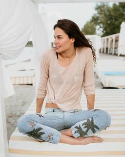 Zsuzsanna Jakabos feet photo 6
