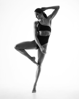 Zsuzsanna Jakabos feet photo 10