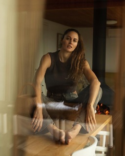 Zsuzsanna Jakabos feet photo 10