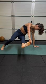 Zsuzsanna Jakabos feet photo 6