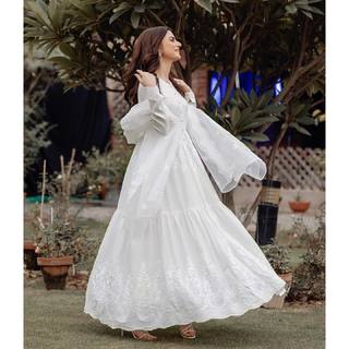 Zubab Rana feet photo 9