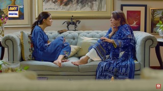 Zubab Rana feet photo 4