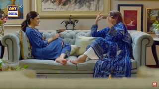 Zubab Rana feet photo 3