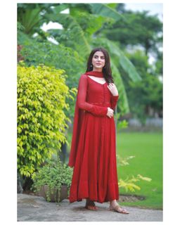 Zubab Rana feet photo 19