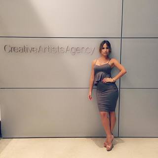 Zulay Henao feet photo thumbnail