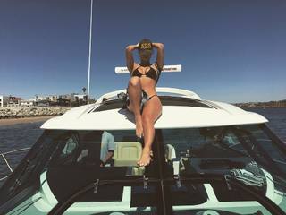 Zulay Henao feet photo thumbnail