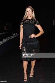 Zulay Henao feet photo thumbnail