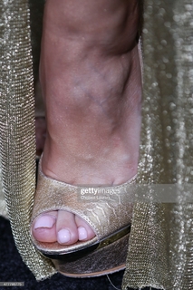 Zulay Henao feet photo thumbnail