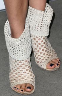 Zuleikha Robinson feet photo 19