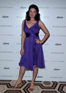 Zuleikha Robinson feet photo 16