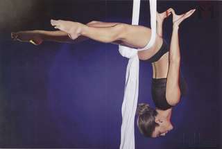 Zuleyka Rivera Mendoza feet photo 4
