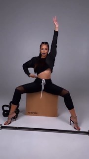 Zuleyka Rivera Mendoza feet photo 10