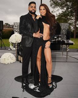 Zuleyka Rivera Mendoza feet photo 2
