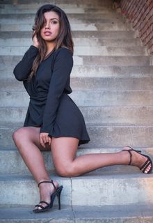 Zuleyka Silver feet photo 9