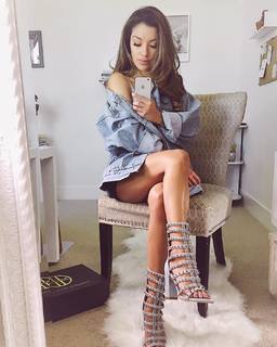 Zuleyka Silver feet photo 2