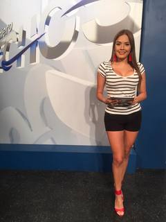 Zully Rodriguez feet photo 5