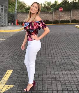 Zully Rodriguez feet photo 9