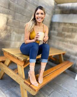Zully Rodriguez feet photo 16