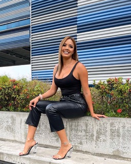 Zully Rodriguez feet photo 18