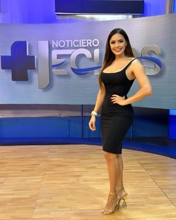Zully Rodriguez feet photo 6